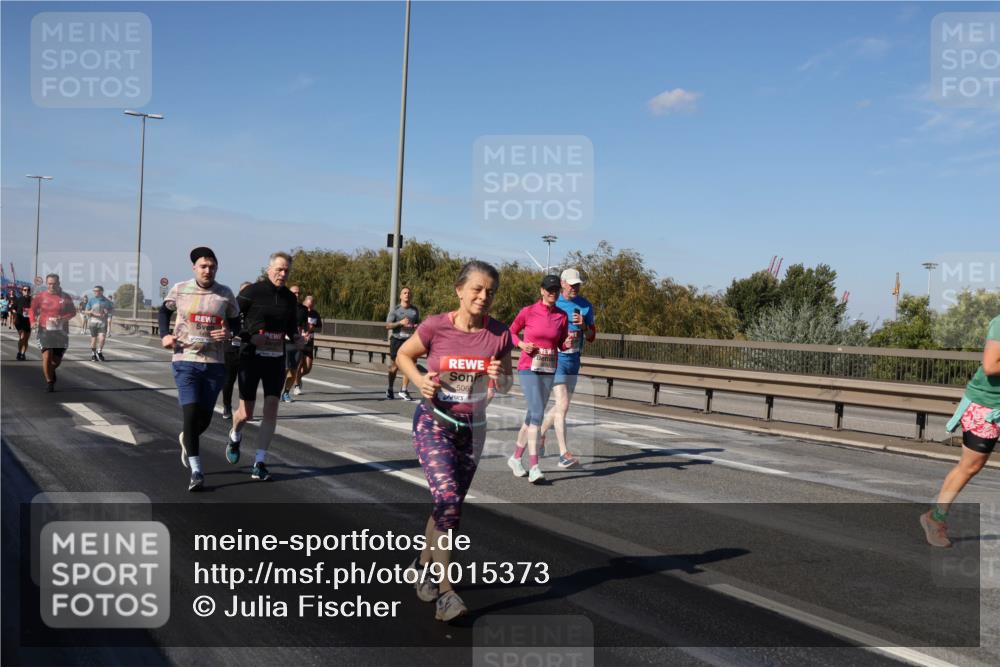 03.10.2025 - Köhlbrandbrückenlauf Julia Fischer http://msf.ph/oto/9015373 03.10.2025 13:13:12 Position 3 506 meine-sportfotos.de