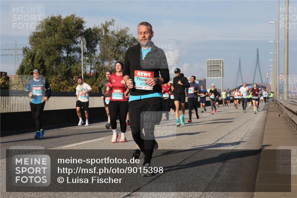 03.10.2025 - Köhlbrandbrückenlauf Luisa Fischer http://msf.ph/oto/9015398 03.10.2025 11:00:21 Position 3 1591, 2778 meine-sportfotos.de