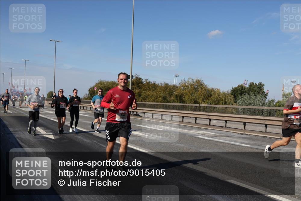 03.10.2025 - Köhlbrandbrückenlauf Julia Fischer http://msf.ph/oto/9015405 03.10.2025 13:13:18 Position 3 472 meine-sportfotos.de