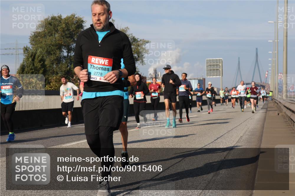 03.10.2025 - Köhlbrandbrückenlauf Luisa Fischer http://msf.ph/oto/9015406 03.10.2025 11:00:21 Position 3 2778 meine-sportfotos.de