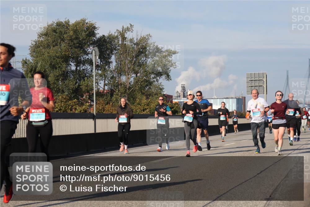 03.10.2025 - Köhlbrandbrückenlauf Luisa Fischer http://msf.ph/oto/9015456 03.10.2025 11:00:27 Position 3  meine-sportfotos.de