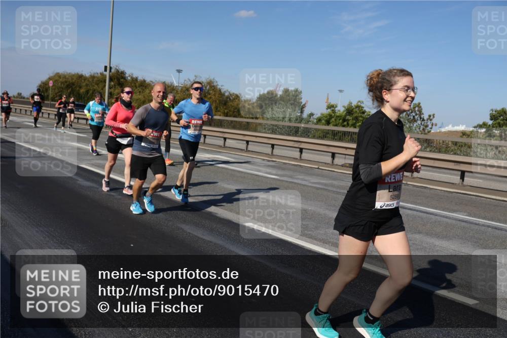 03.10.2025 - Köhlbrandbrückenlauf Julia Fischer http://msf.ph/oto/9015470 03.10.2025 13:13:37 Position 3 5289 meine-sportfotos.de