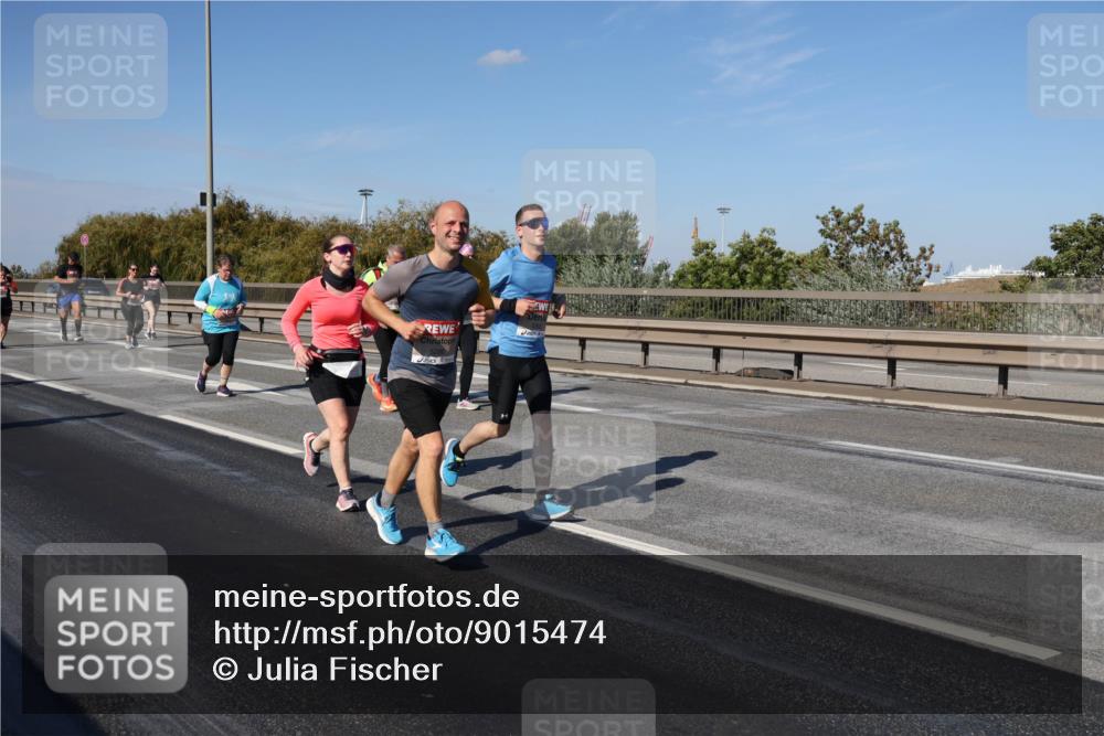 03.10.2025 - Köhlbrandbrückenlauf Julia Fischer http://msf.ph/oto/9015474 03.10.2025 13:13:38 Position 3  meine-sportfotos.de