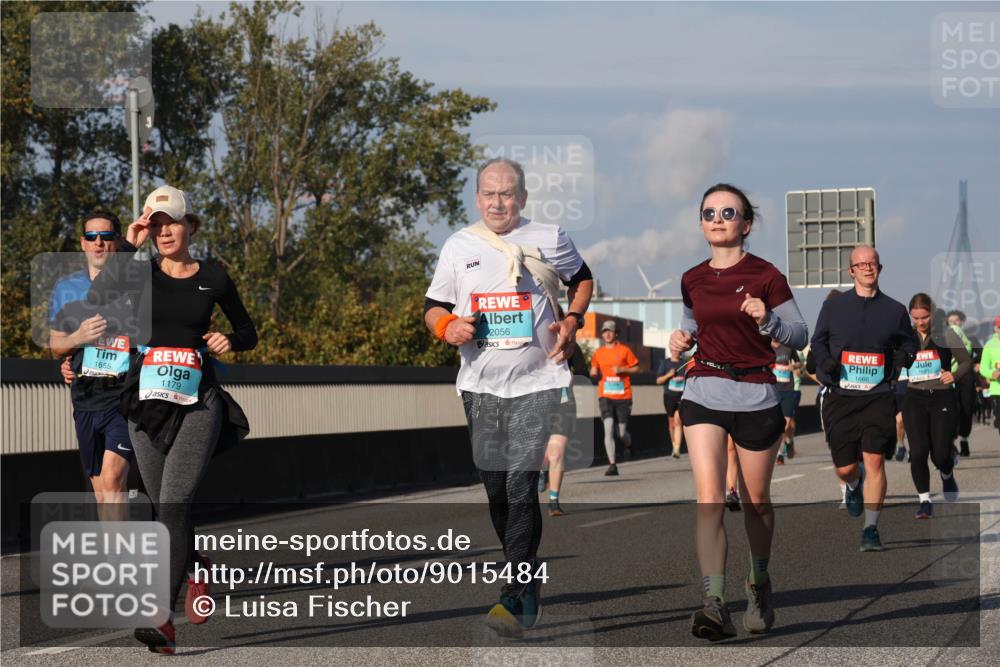 03.10.2025 - Köhlbrandbrückenlauf Luisa Fischer http://msf.ph/oto/9015484 03.10.2025 11:00:30 Position 3 1655, 1179, 2056, 181, 1666 meine-sportfotos.de