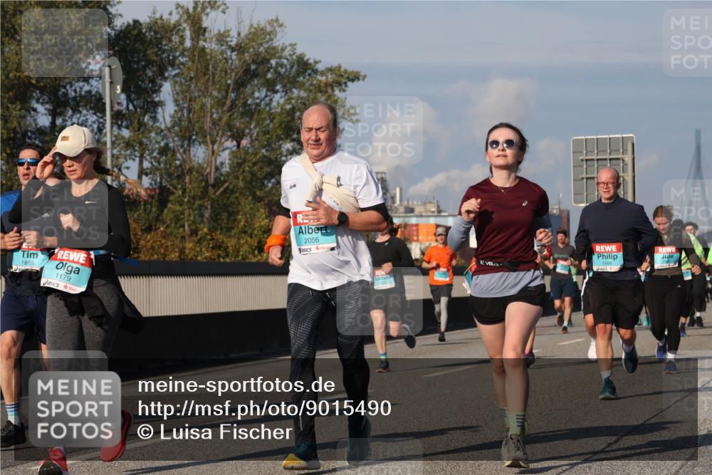 03.10.2025 - Köhlbrandbrückenlauf Luisa Fischer http://msf.ph/oto/9015490 03.10.2025 11:00:30 Position 3 1655, 1179, 2056, 1666 meine-sportfotos.de