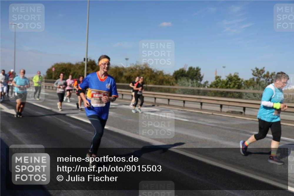 03.10.2025 - Köhlbrandbrückenlauf Julia Fischer http://msf.ph/oto/9015503 03.10.2025 13:13:42 Position 3  meine-sportfotos.de