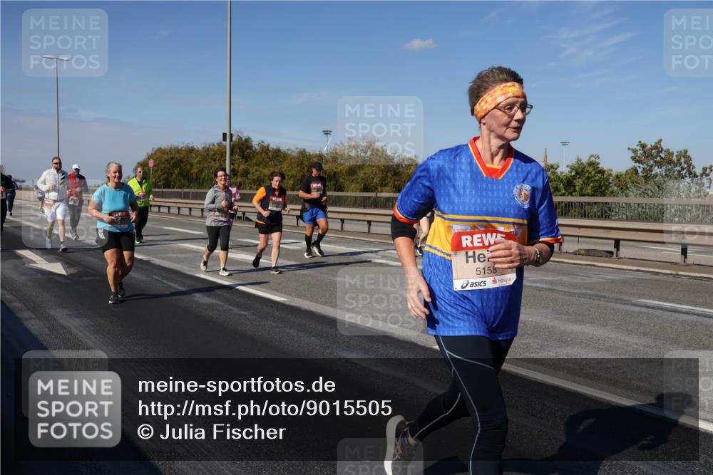 03.10.2025 - Köhlbrandbrückenlauf Julia Fischer http://msf.ph/oto/9015505 03.10.2025 13:13:43 Position 3 5158 meine-sportfotos.de