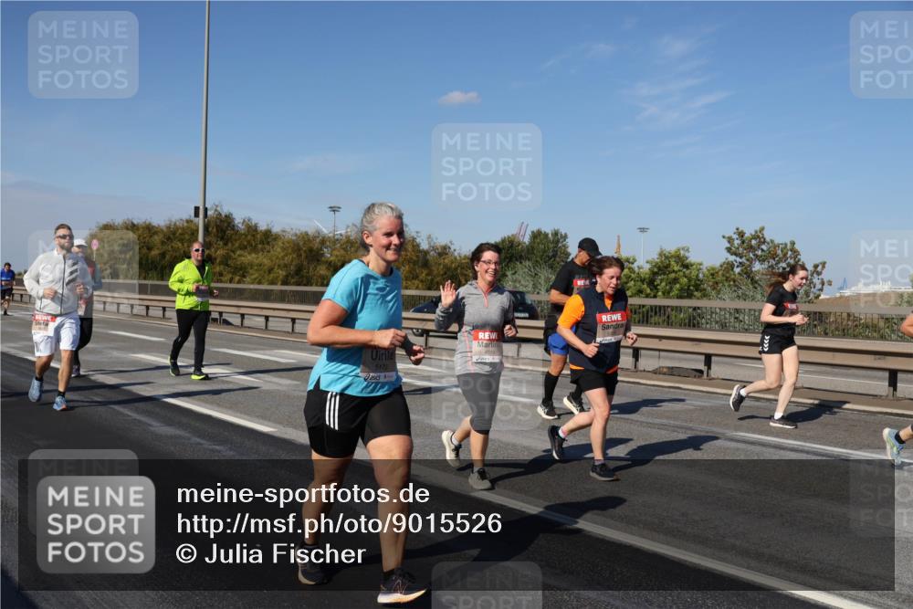03.10.2025 - Köhlbrandbrückenlauf Julia Fischer http://msf.ph/oto/9015526 03.10.2025 13:13:45 Position 3 4919, 5179 meine-sportfotos.de