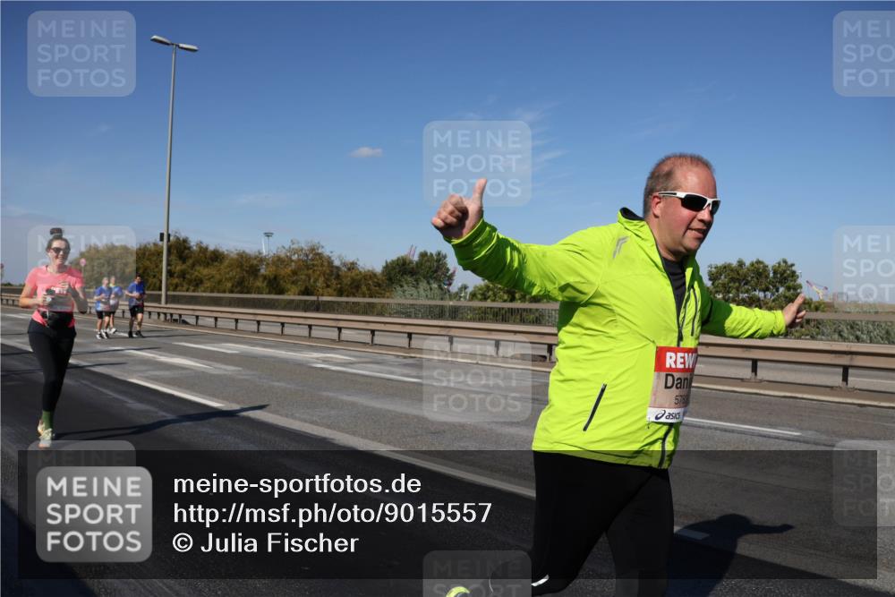 03.10.2025 - Köhlbrandbrückenlauf Julia Fischer http://msf.ph/oto/9015557 03.10.2025 13:13:51 Position 3 5783 meine-sportfotos.de