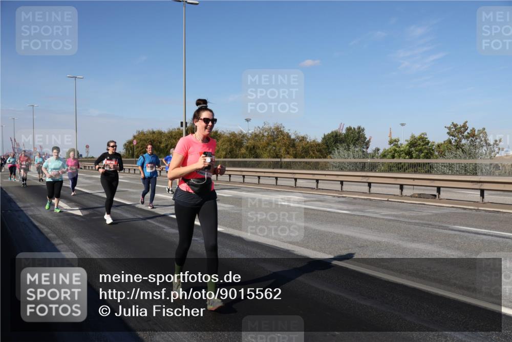 03.10.2025 - Köhlbrandbrückenlauf Julia Fischer http://msf.ph/oto/9015562 03.10.2025 13:13:52 Position 3  meine-sportfotos.de