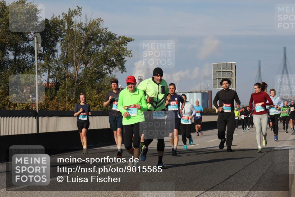 03.10.2025 - Köhlbrandbrückenlauf Luisa Fischer http://msf.ph/oto/9015565 03.10.2025 11:00:38 Position 3 736, 2724 meine-sportfotos.de