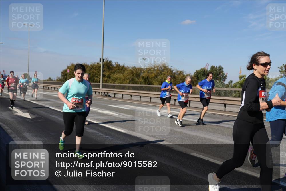 03.10.2025 - Köhlbrandbrückenlauf Julia Fischer http://msf.ph/oto/9015582 03.10.2025 13:13:56 Position 3  meine-sportfotos.de