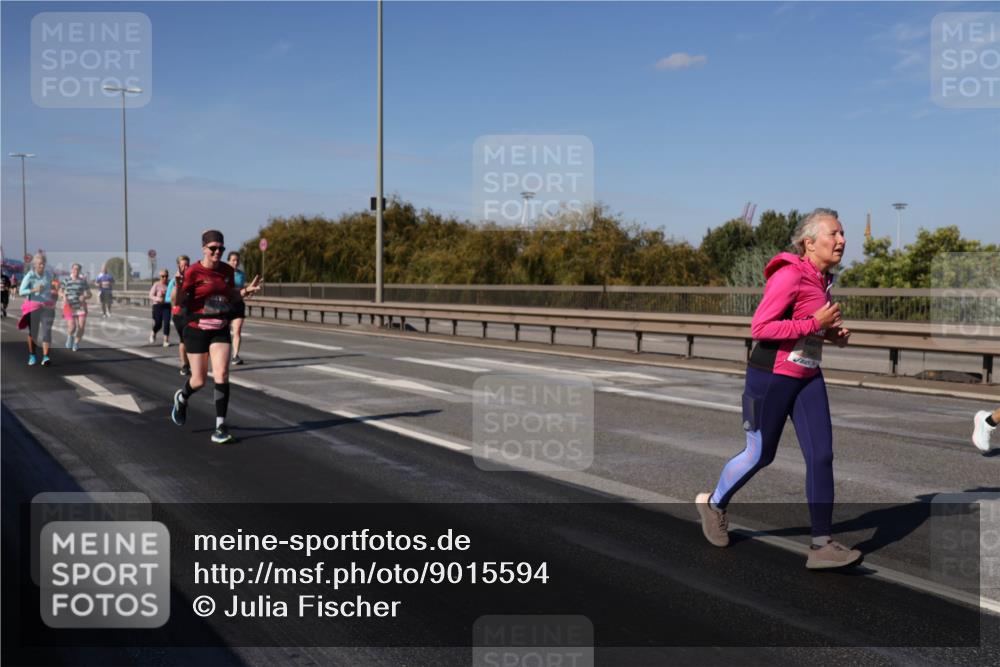 03.10.2025 - Köhlbrandbrückenlauf Julia Fischer http://msf.ph/oto/9015594 03.10.2025 13:13:58 Position 3  meine-sportfotos.de