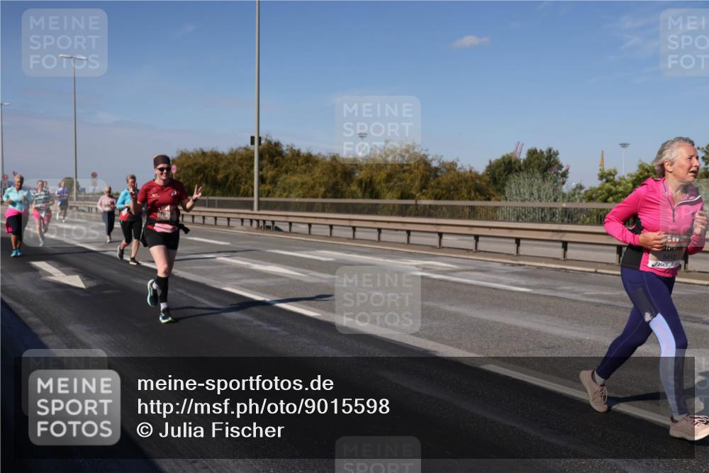 03.10.2025 - Köhlbrandbrückenlauf Julia Fischer http://msf.ph/oto/9015598 03.10.2025 13:13:58 Position 3 5413 meine-sportfotos.de