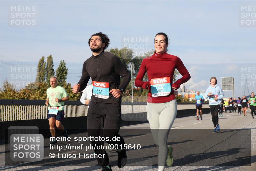 03.10.2025 - Köhlbrandbrückenlauf Luisa Fischer http://msf.ph/oto/9015640 03.10.2025 11:00:44 Position 3 3725, 3816 meine-sportfotos.de