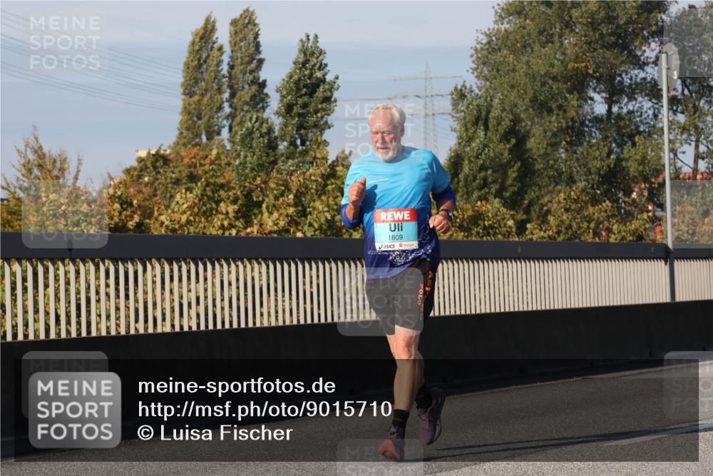 03.10.2025 - Köhlbrandbrückenlauf Luisa Fischer http://msf.ph/oto/9015710 03.10.2025 11:00:50 Position 3 1809 meine-sportfotos.de