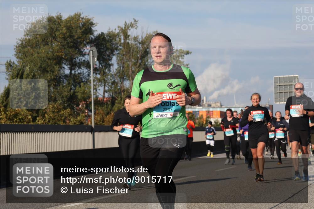 03.10.2025 - Köhlbrandbrückenlauf Luisa Fischer http://msf.ph/oto/9015717 03.10.2025 11:00:51 Position 3 2707 meine-sportfotos.de