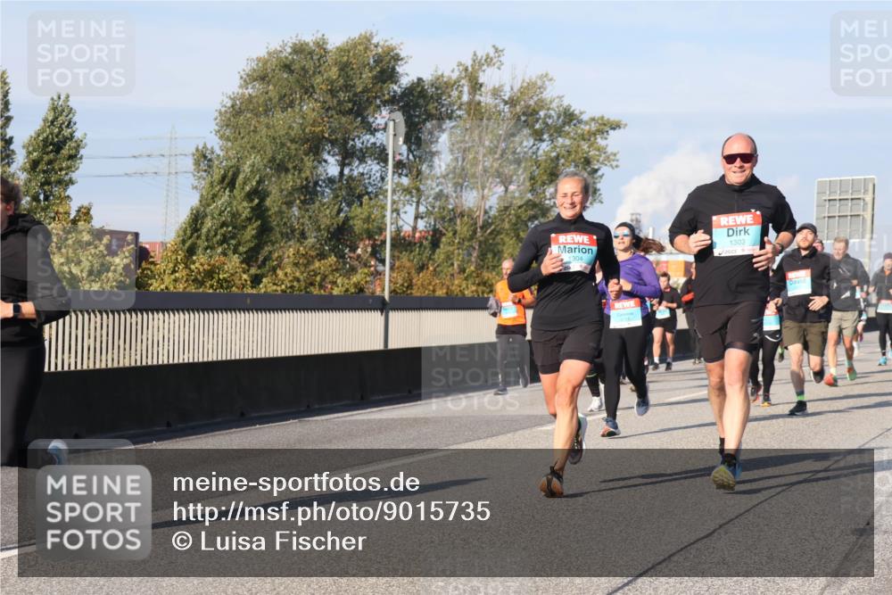 03.10.2025 - Köhlbrandbrückenlauf Luisa Fischer http://msf.ph/oto/9015735 03.10.2025 11:00:54 Position 3 1304, 1303 meine-sportfotos.de