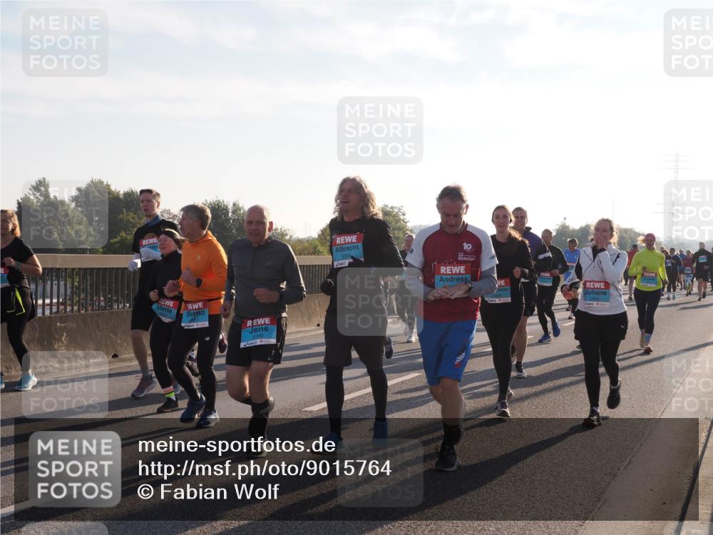 03.10.2025 - Köhlbrandbrückenlauf Fabian Wolf http://msf.ph/oto/9015764 03.10.2025 09:25:29 Position 3 3090, 2356 meine-sportfotos.de