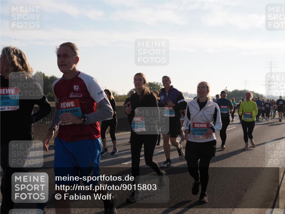 03.10.2025 - Köhlbrandbrückenlauf Fabian Wolf http://msf.ph/oto/9015803 03.10.2025 09:25:31 Position 3 3089, 22, 2289, 2356 meine-sportfotos.de