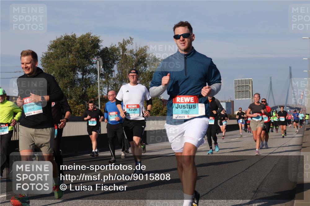 03.10.2025 - Köhlbrandbrückenlauf Luisa Fischer http://msf.ph/oto/9015808 03.10.2025 11:01:00 Position 3 1164, 2577, 2750, 3180 meine-sportfotos.de