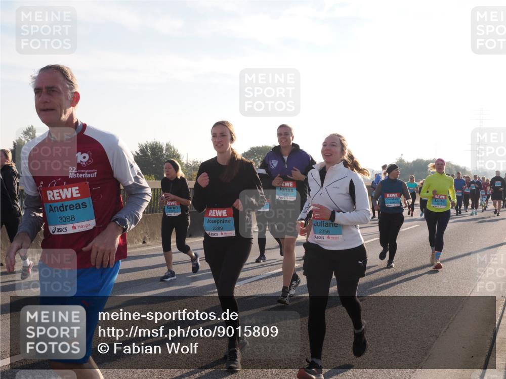 03.10.2025 - Köhlbrandbrückenlauf Fabian Wolf http://msf.ph/oto/9015809 03.10.2025 09:25:31 Position 3 101, 22, 3088, 2289, 3430, 2356 meine-sportfotos.de