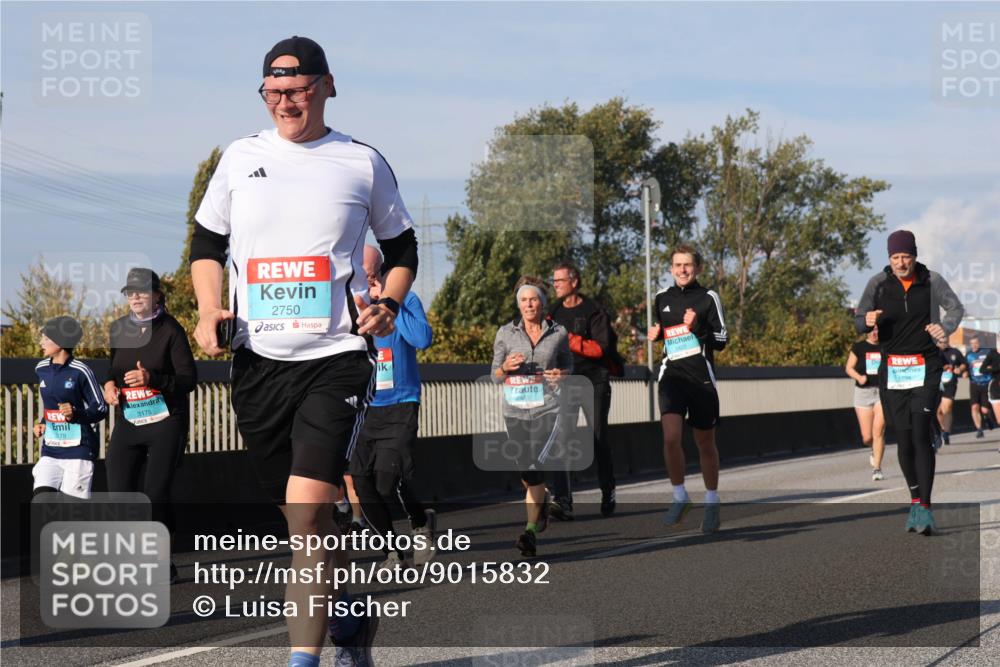 03.10.2025 - Köhlbrandbrückenlauf Luisa Fischer http://msf.ph/oto/9015832 03.10.2025 11:01:03 Position 3 3178, 3175, 2750, 2423, 2422, 1034 meine-sportfotos.de