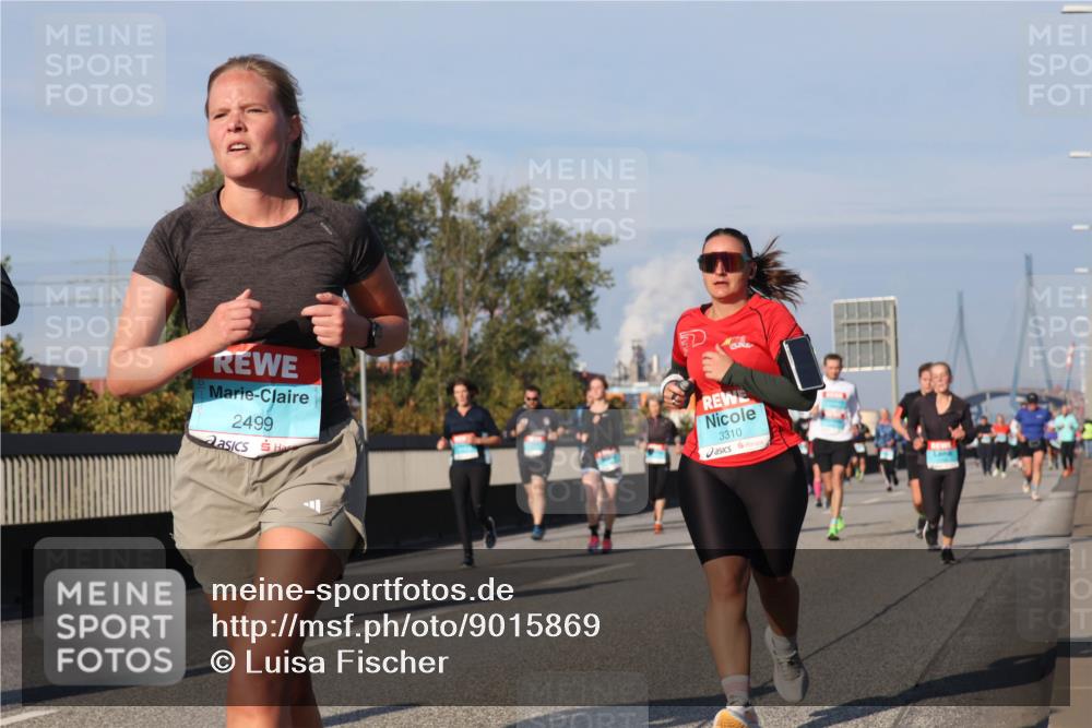 03.10.2025 - Köhlbrandbrückenlauf Luisa Fischer http://msf.ph/oto/9015869 03.10.2025 11:01:06 Position 3 2499, 3310 meine-sportfotos.de
