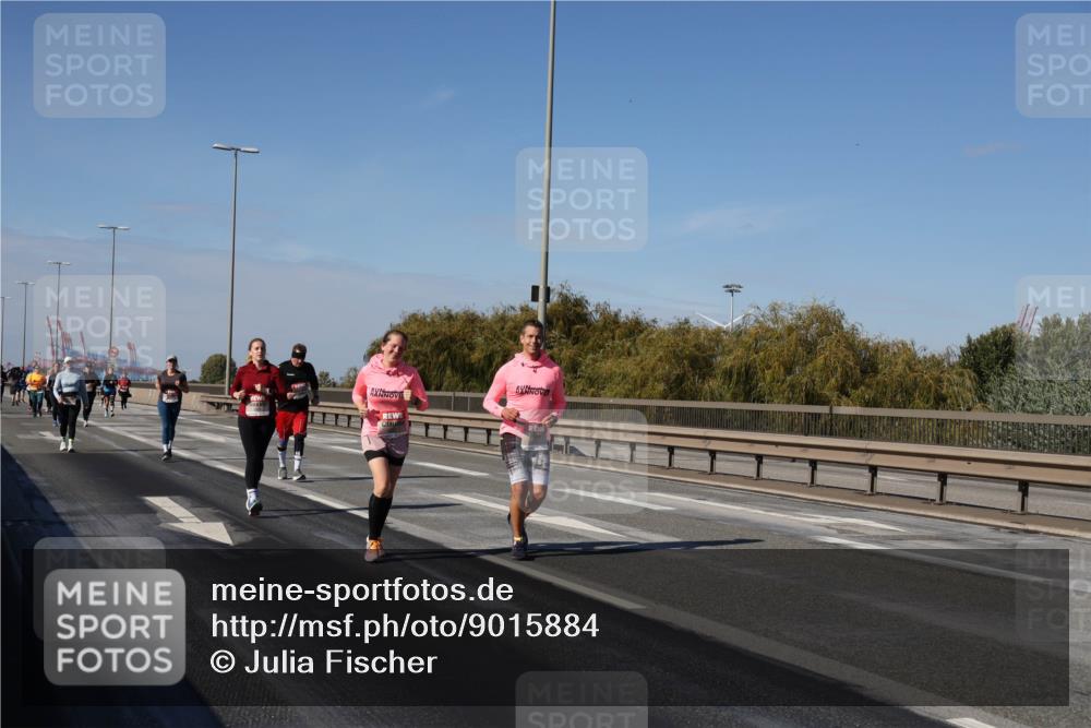03.10.2025 - Köhlbrandbrückenlauf Julia Fischer http://msf.ph/oto/9015884 03.10.2025 13:15:25 Position 3  meine-sportfotos.de