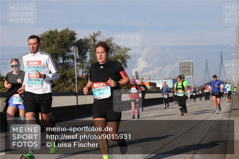 03.10.2025 - Köhlbrandbrückenlauf Luisa Fischer http://msf.ph/oto/9015931 03.10.2025 11:01:12 Position 3 3087, 2368, 2454, 1649 meine-sportfotos.de