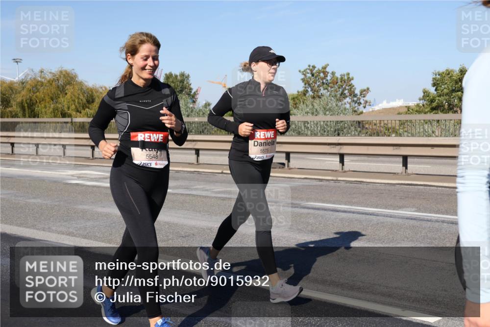 03.10.2025 - Köhlbrandbrückenlauf Julia Fischer http://msf.ph/oto/9015932 03.10.2025 13:15:41 Position 3 5548, 5575 meine-sportfotos.de