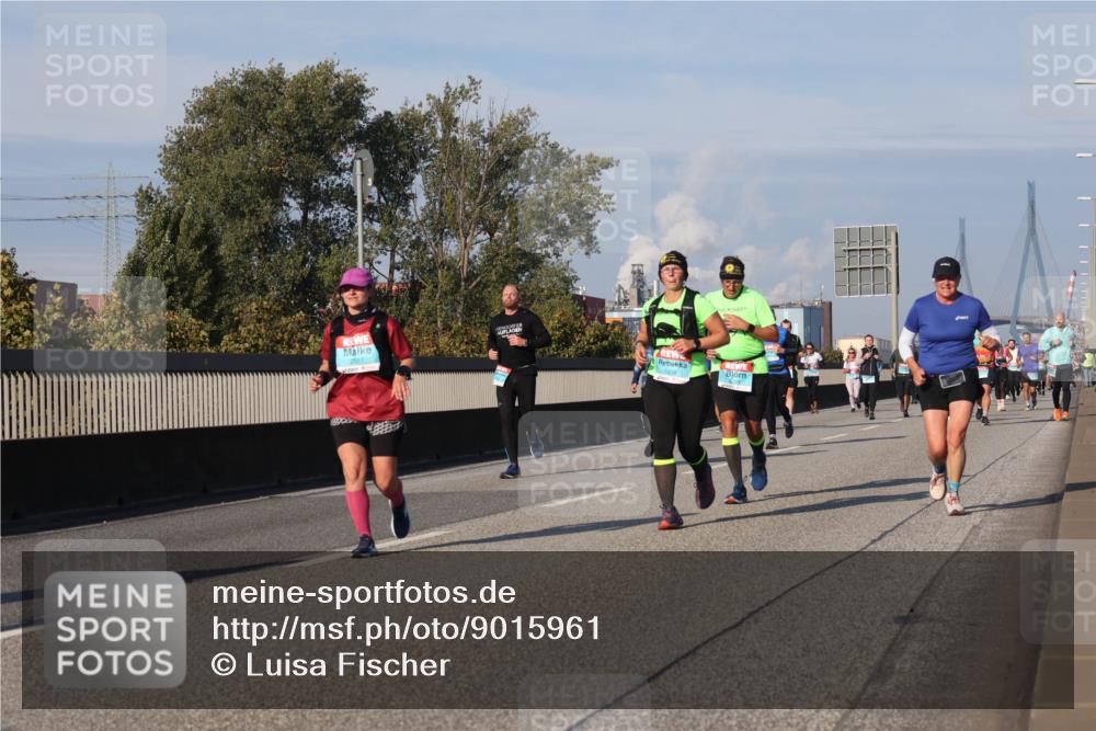 03.10.2025 - Köhlbrandbrückenlauf Luisa Fischer http://msf.ph/oto/9015961 03.10.2025 11:01:14 Position 3 2017, 1956 meine-sportfotos.de