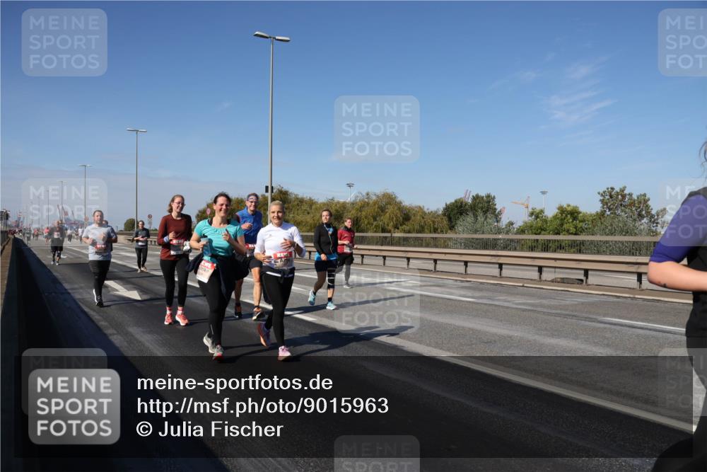 03.10.2025 - Köhlbrandbrückenlauf Julia Fischer http://msf.ph/oto/9015963 03.10.2025 13:15:48 Position 3  meine-sportfotos.de