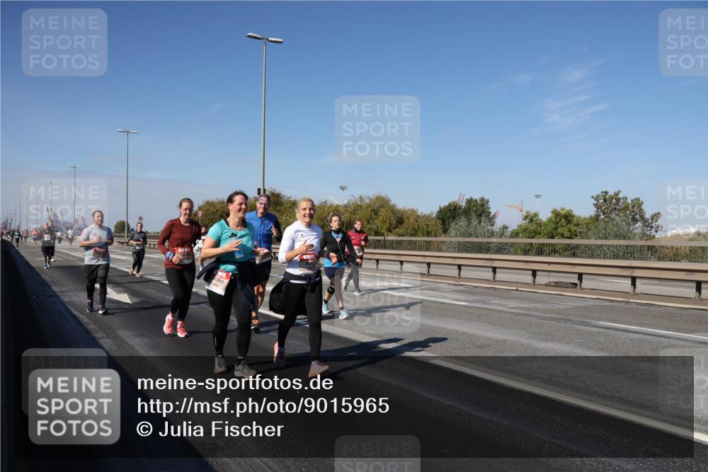 03.10.2025 - Köhlbrandbrückenlauf Julia Fischer http://msf.ph/oto/9015965 03.10.2025 13:15:48 Position 3  meine-sportfotos.de