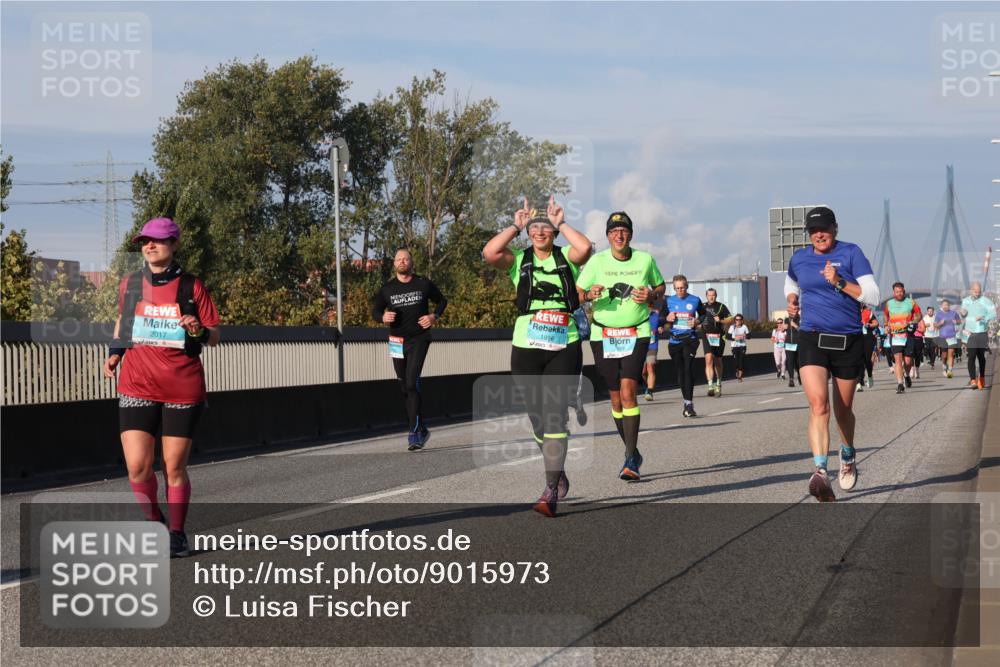 03.10.2025 - Köhlbrandbrückenlauf Luisa Fischer http://msf.ph/oto/9015973 03.10.2025 11:01:15 Position 3 2017, 1956 meine-sportfotos.de