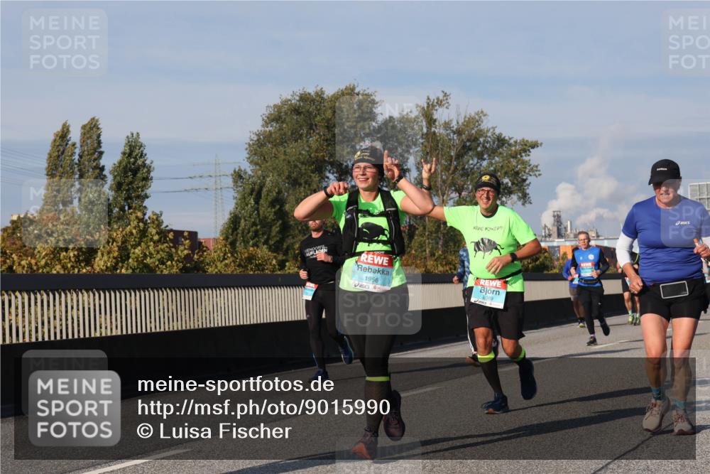 03.10.2025 - Köhlbrandbrückenlauf Luisa Fischer http://msf.ph/oto/9015990 03.10.2025 11:01:17 Position 3 1956, 2089 meine-sportfotos.de