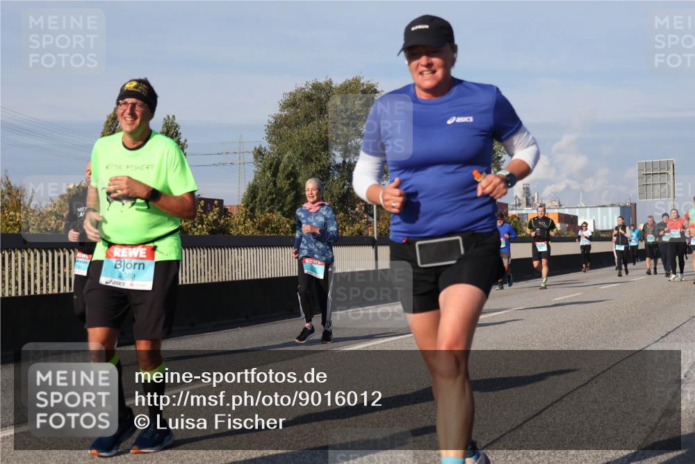 03.10.2025 - Köhlbrandbrückenlauf Luisa Fischer http://msf.ph/oto/9016012 03.10.2025 11:01:19 Position 3 2089 meine-sportfotos.de