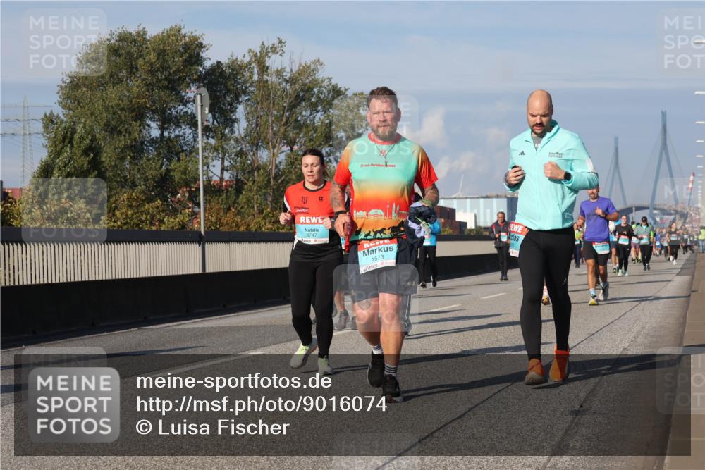 03.10.2025 - Köhlbrandbrückenlauf Luisa Fischer http://msf.ph/oto/9016074 03.10.2025 11:01:26 Position 3 3747, 20, 1573 meine-sportfotos.de