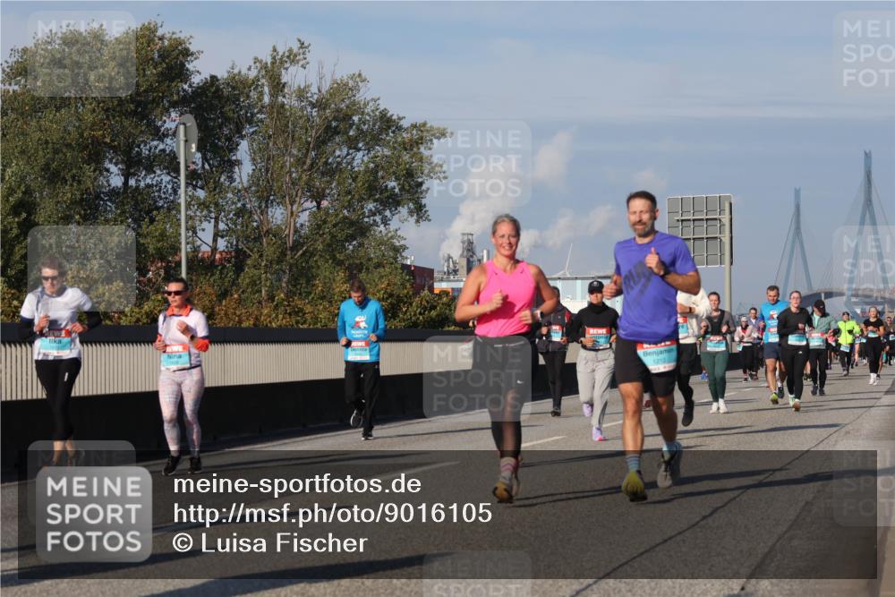03.10.2025 - Köhlbrandbrückenlauf Luisa Fischer http://msf.ph/oto/9016105 03.10.2025 11:01:30 Position 3 1212 meine-sportfotos.de