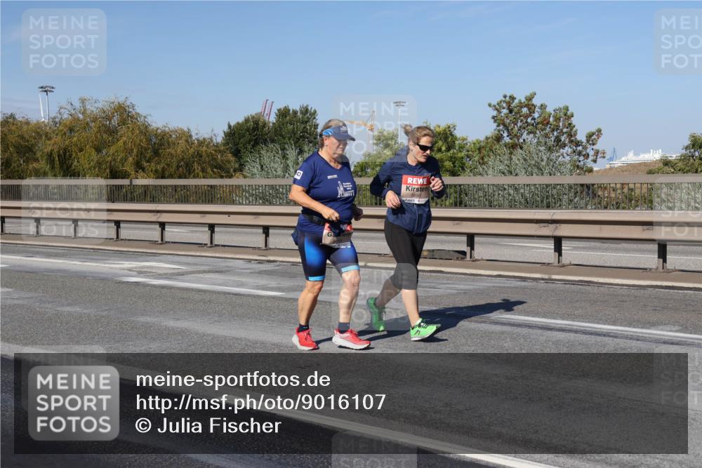 03.10.2025 - Köhlbrandbrückenlauf Julia Fischer http://msf.ph/oto/9016107 03.10.2025 13:16:35 Position 3 5693 meine-sportfotos.de