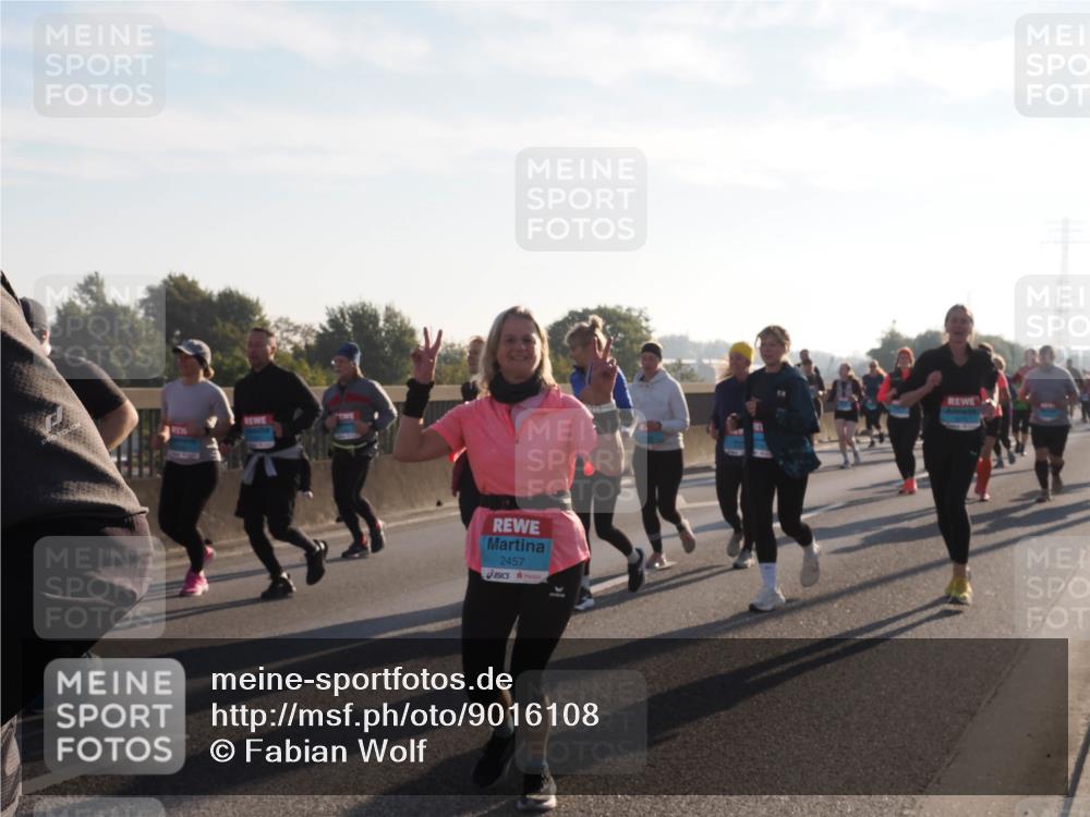 03.10.2025 - Köhlbrandbrückenlauf Fabian Wolf http://msf.ph/oto/9016108 03.10.2025 09:25:47 Position 3 2457 meine-sportfotos.de