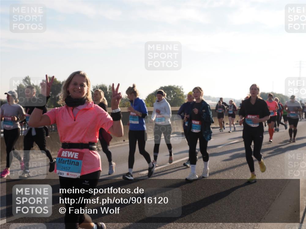 03.10.2025 - Köhlbrandbrückenlauf Fabian Wolf http://msf.ph/oto/9016120 03.10.2025 09:25:47 Position 3 2457 meine-sportfotos.de