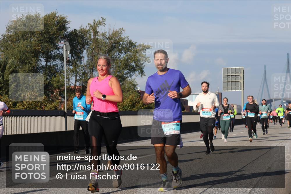 03.10.2025 - Köhlbrandbrückenlauf Luisa Fischer http://msf.ph/oto/9016122 03.10.2025 11:01:32 Position 3 1212 meine-sportfotos.de