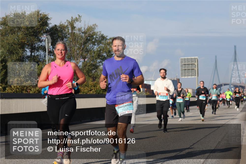 03.10.2025 - Köhlbrandbrückenlauf Luisa Fischer http://msf.ph/oto/9016126 03.10.2025 11:01:32 Position 3 1212, 2254 meine-sportfotos.de