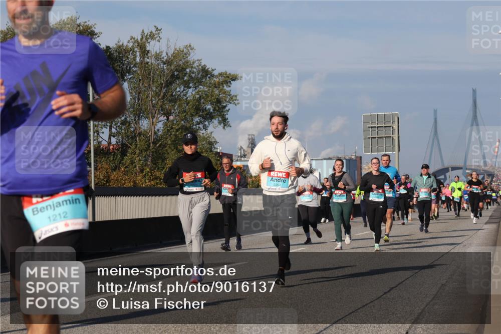 03.10.2025 - Köhlbrandbrückenlauf Luisa Fischer http://msf.ph/oto/9016137 03.10.2025 11:01:33 Position 3 1212, 2254 meine-sportfotos.de