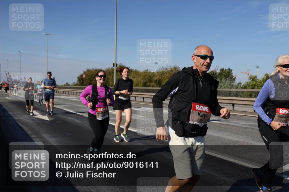 03.10.2025 - Köhlbrandbrückenlauf Julia Fischer http://msf.ph/oto/9016141 03.10.2025 13:16:46 Position 3 5305, 5420 meine-sportfotos.de