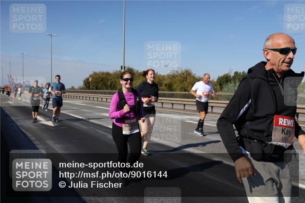 03.10.2025 - Köhlbrandbrückenlauf Julia Fischer http://msf.ph/oto/9016144 03.10.2025 13:16:46 Position 3 527, 5305 meine-sportfotos.de