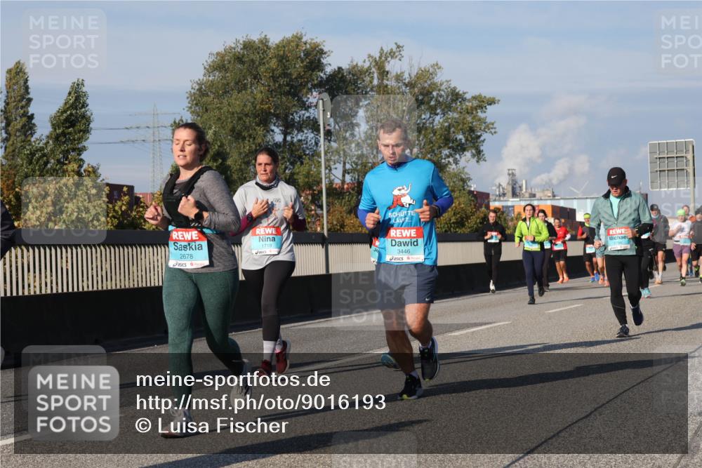 03.10.2025 - Köhlbrandbrückenlauf Luisa Fischer http://msf.ph/oto/9016193 03.10.2025 11:01:40 Position 3 2678, 1719, 3446 meine-sportfotos.de