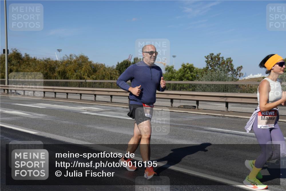 03.10.2025 - Köhlbrandbrückenlauf Julia Fischer http://msf.ph/oto/9016195 03.10.2025 13:17:00 Position 3 5111 meine-sportfotos.de