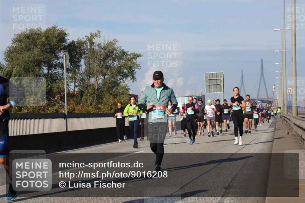 03.10.2025 - Köhlbrandbrückenlauf Luisa Fischer http://msf.ph/oto/9016208 03.10.2025 11:01:41 Position 3 1794 meine-sportfotos.de